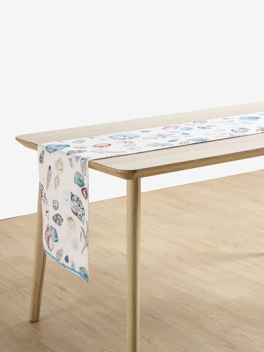 Beach Treasures Table Runner