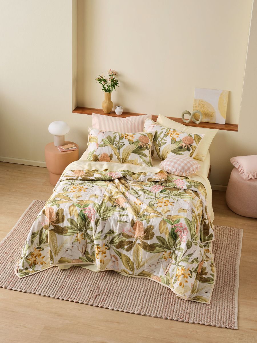 Calista Coverlet