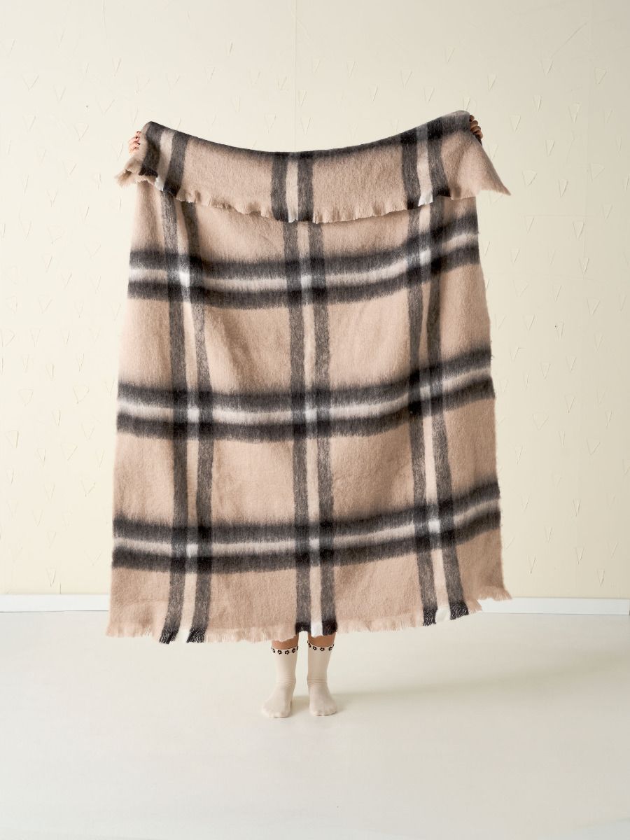 Clover Frappe Throw
