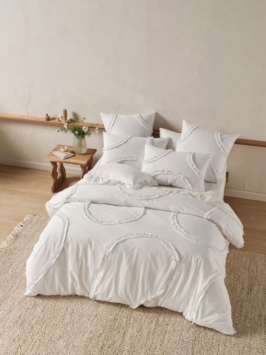 Gianna White Quilt Cover Set