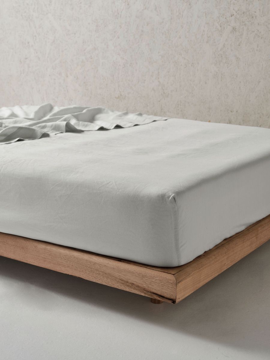 Nimes Pale Grey Linen Fitted Sheet 50cm