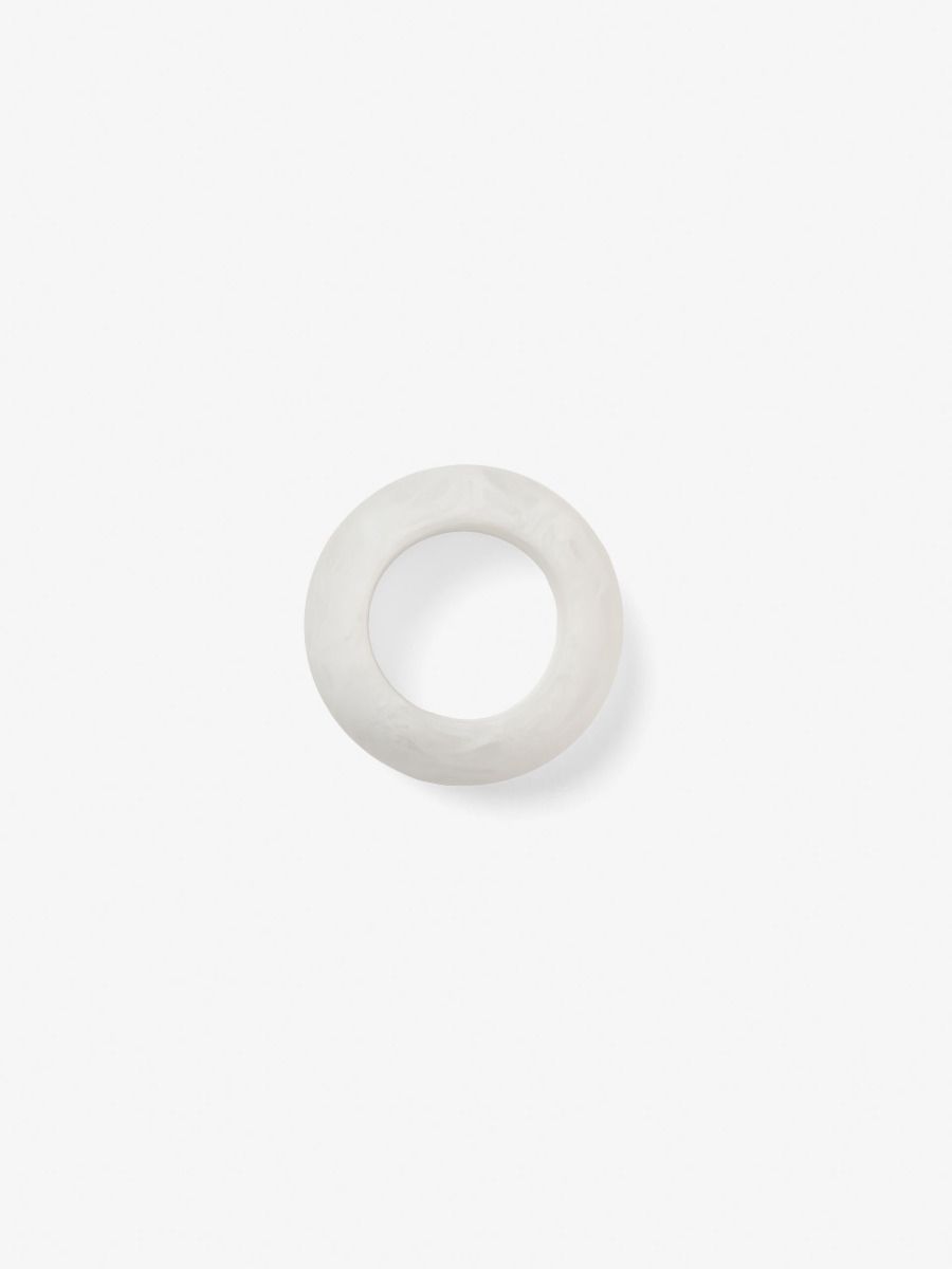 Resin White Napkin Ring