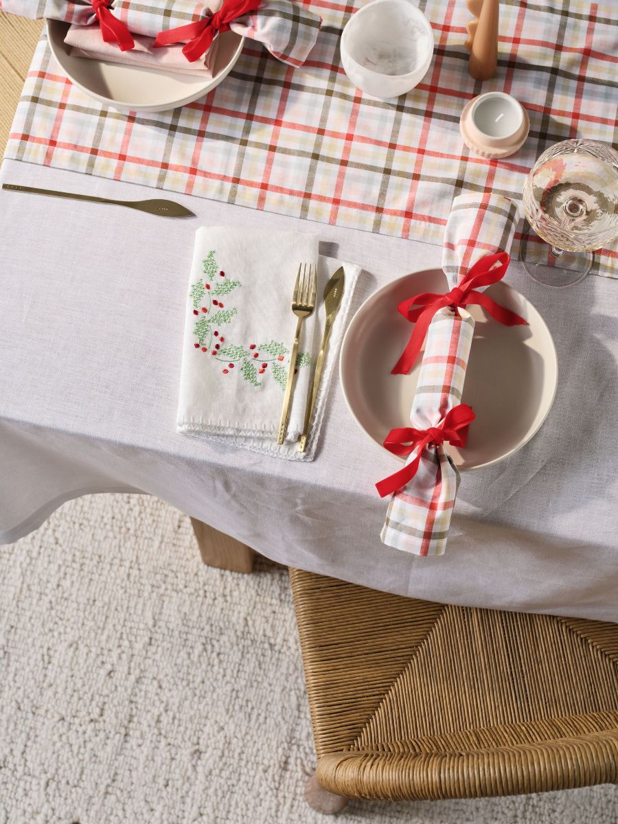 Holly 4-Piece Napkin Set