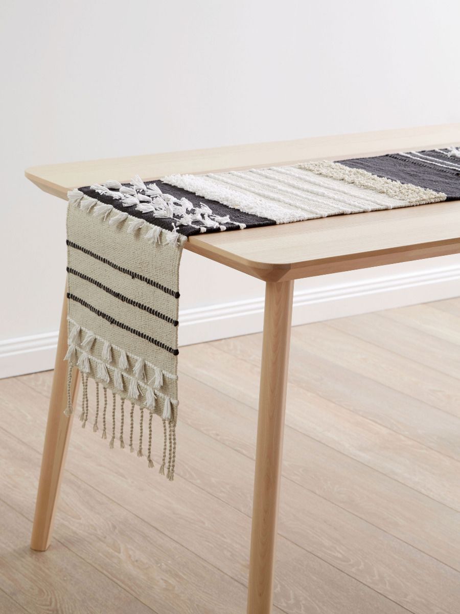 Kakashi Grey Table Runner