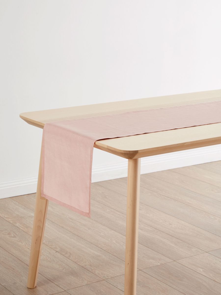 Nimes Rose Linen Table Runner