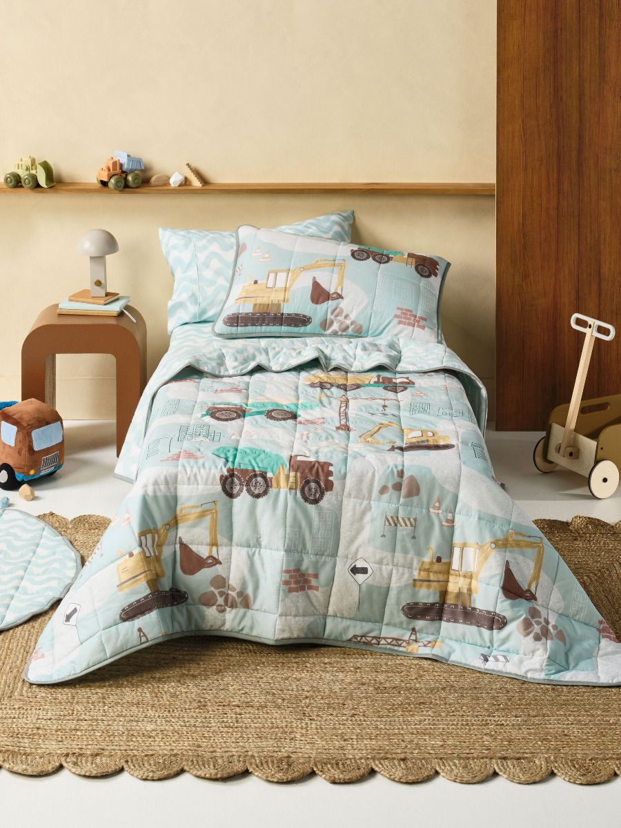 The Big Build Coverlet Set