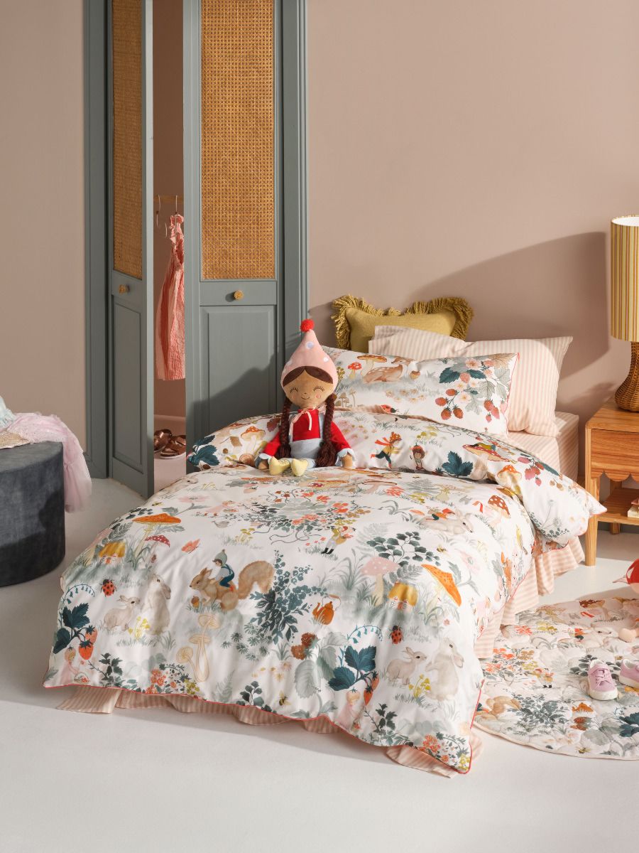 The Magic Garden Quilt Cover Set
