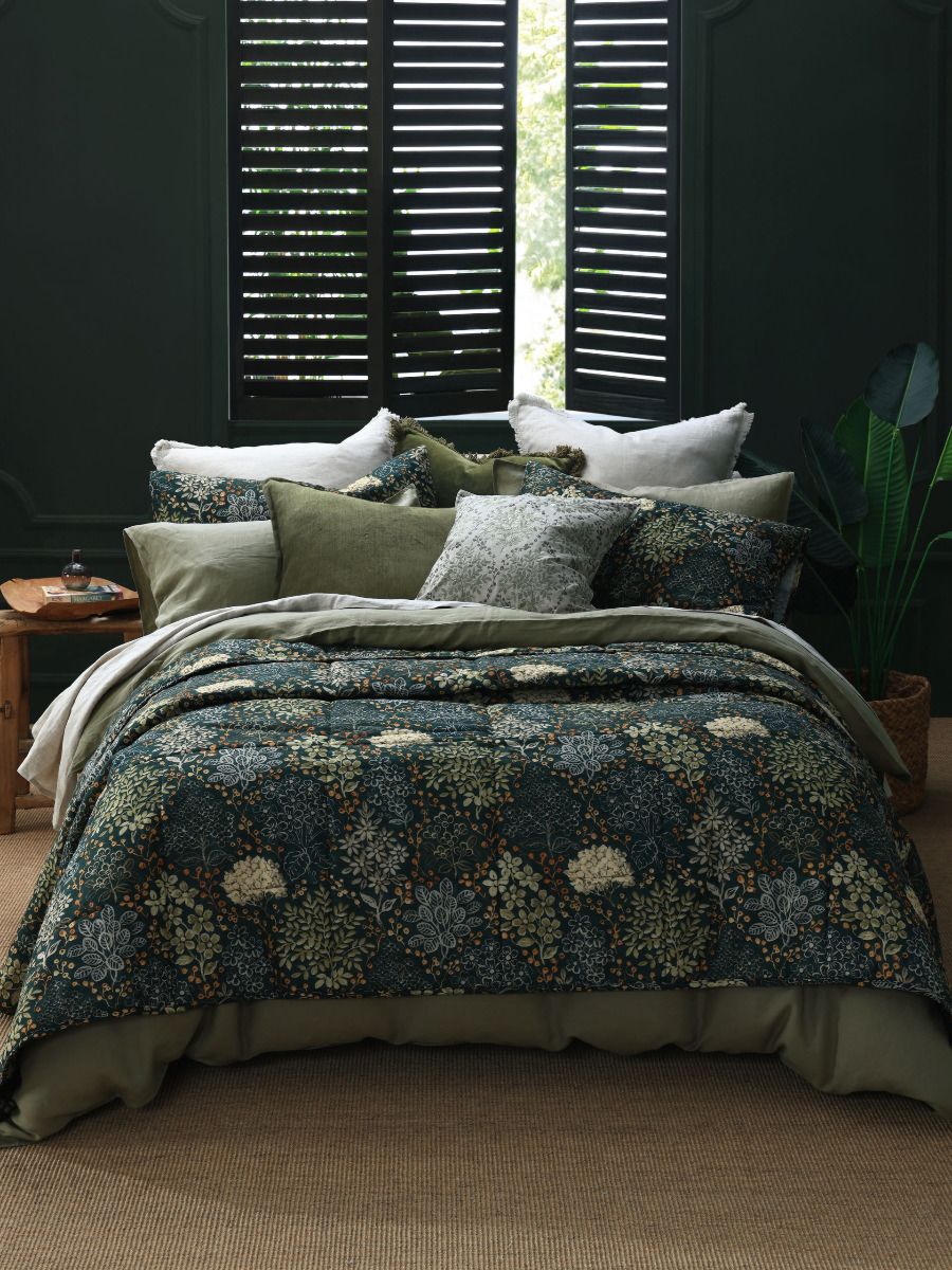 Limetta Coverlet