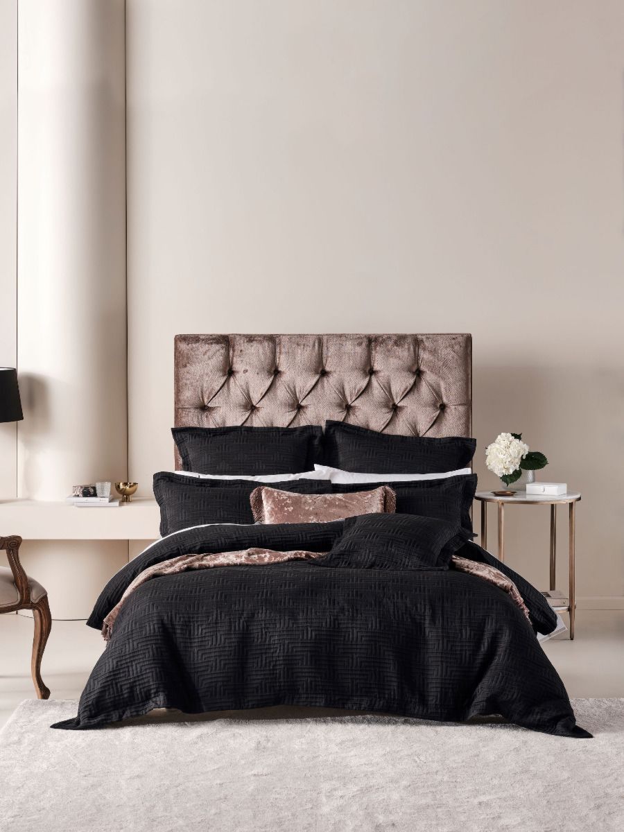 Winston Black Quilt Cover Set