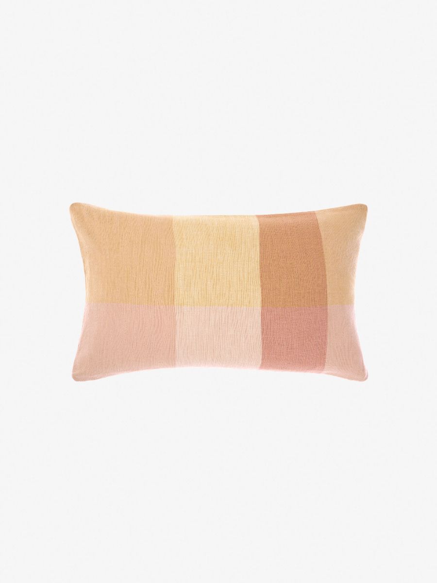 Alia Seashell Cushion 40x60cm