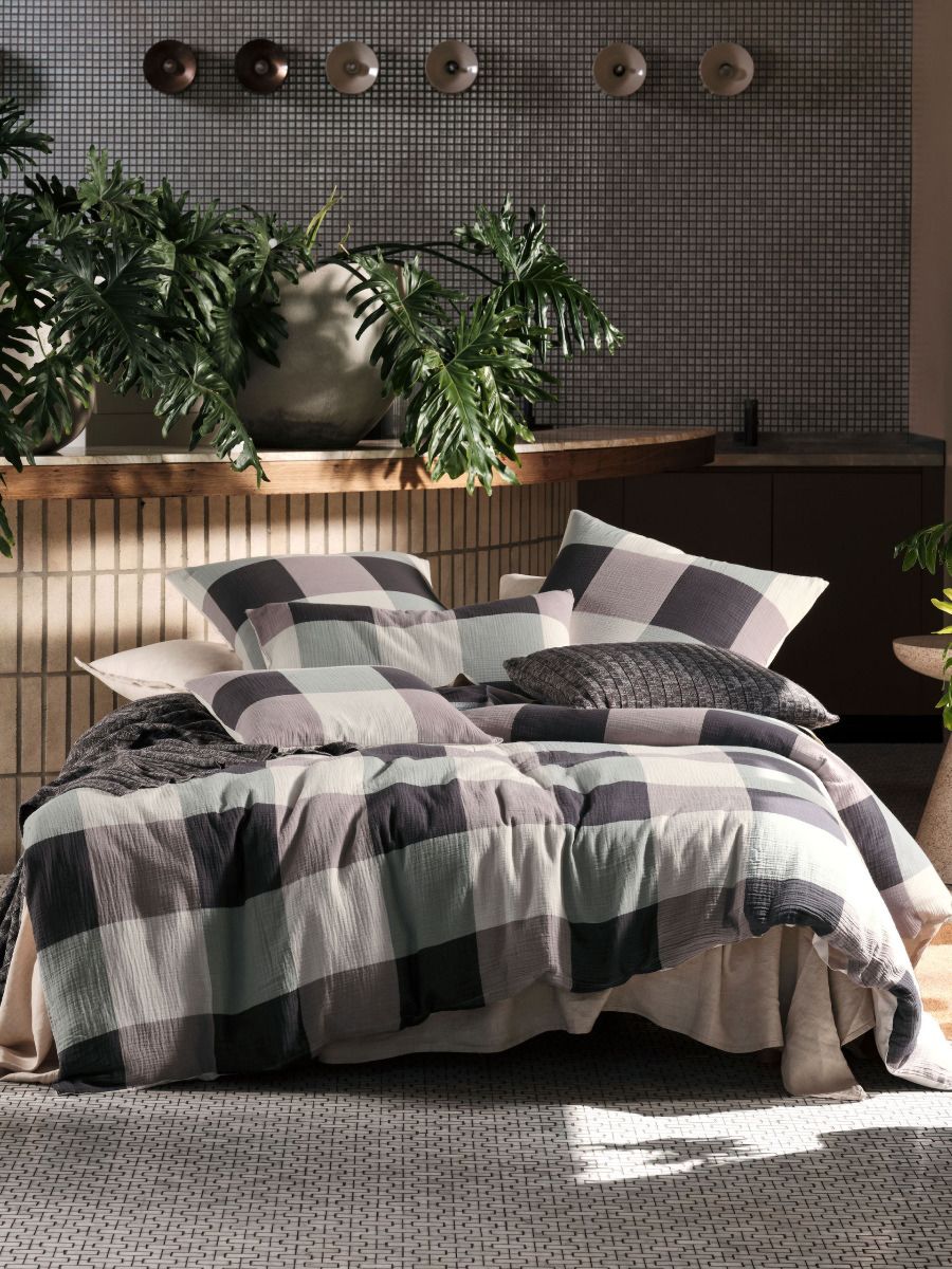 Irvine Night Quilt Cover Set