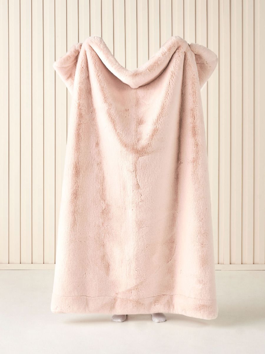 Donna Petal Throw