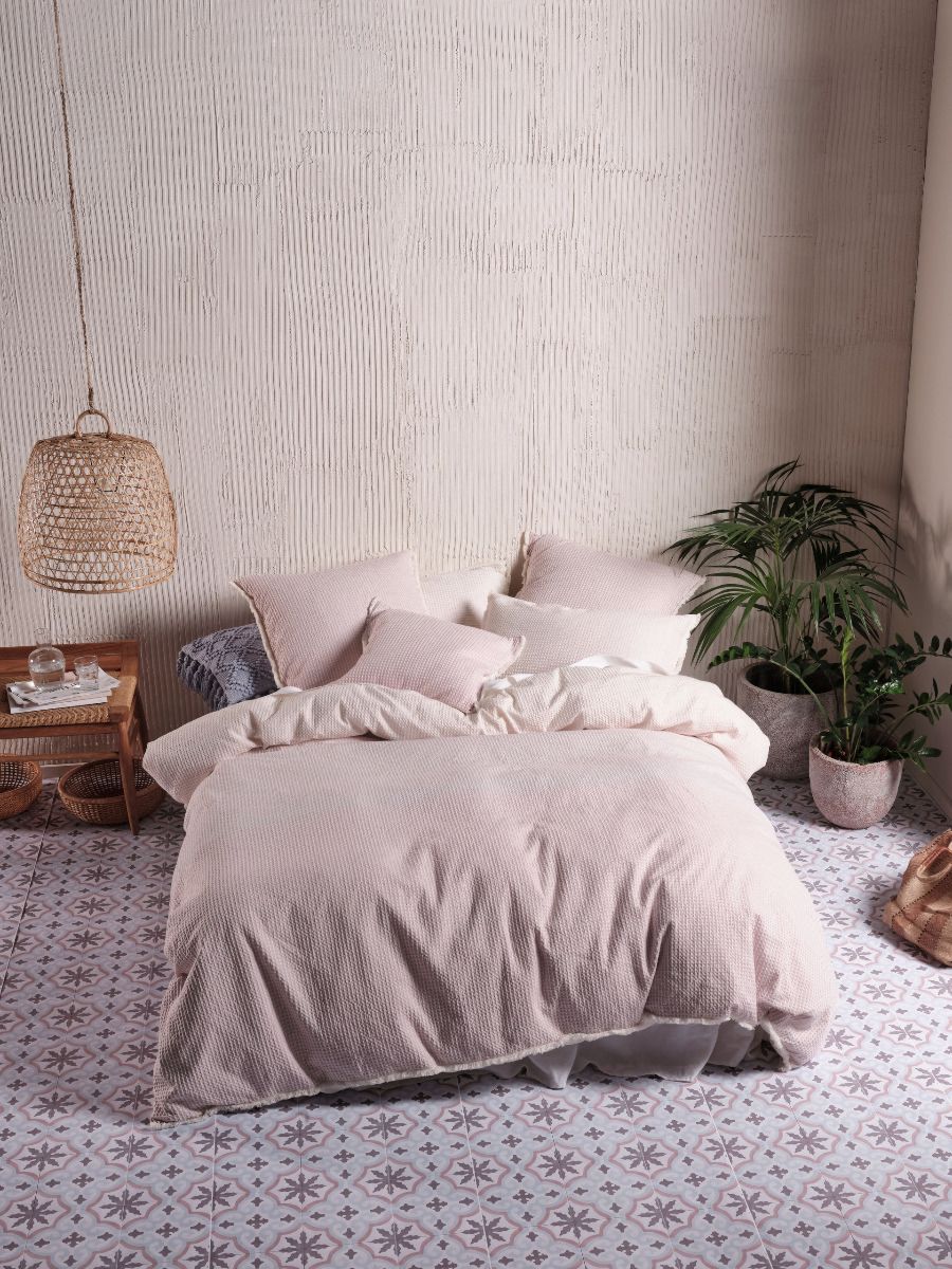 Lagos Blossom Quilt Cover Set