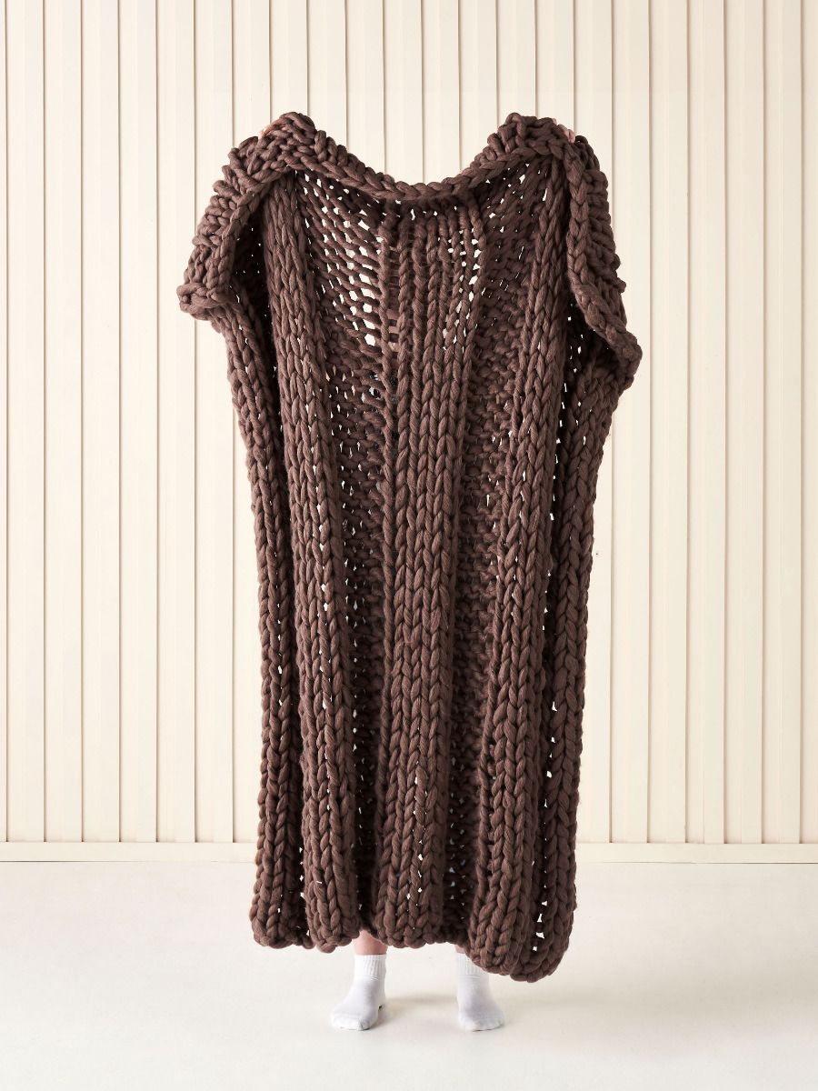 Lana Mocha Throw