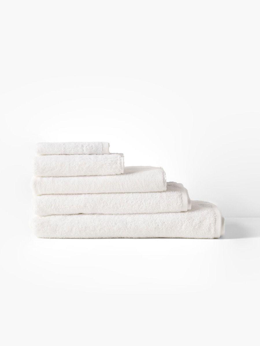 Nara Cotton/Bamboo White Towel Collection