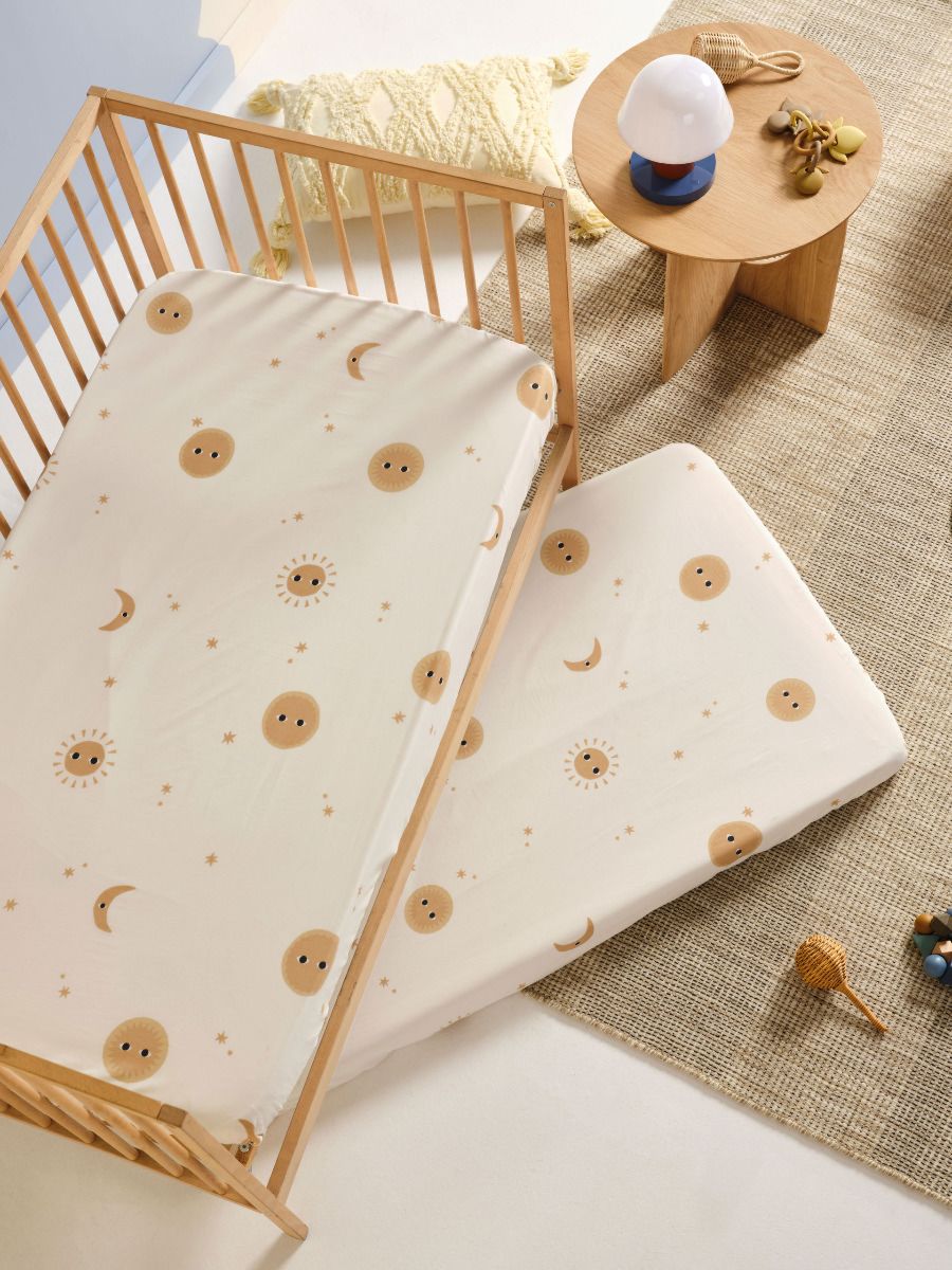 Happy Cosmos 2-Piece Cot Fitted Sheet Set