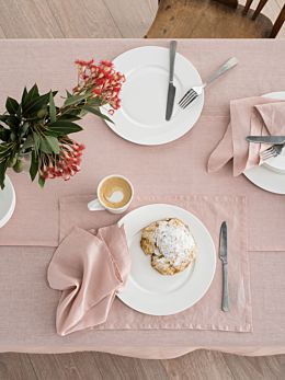 Nimes Rose Linen Placemat