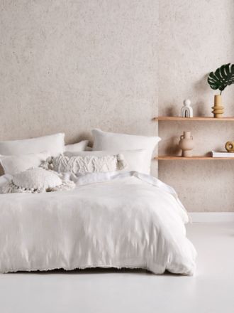 Capri White Quilt Cover Set